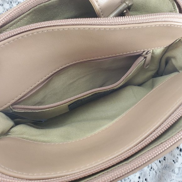Liz Claiborne tan crossbody purse with light green fabric lining - Picture 4 of 15